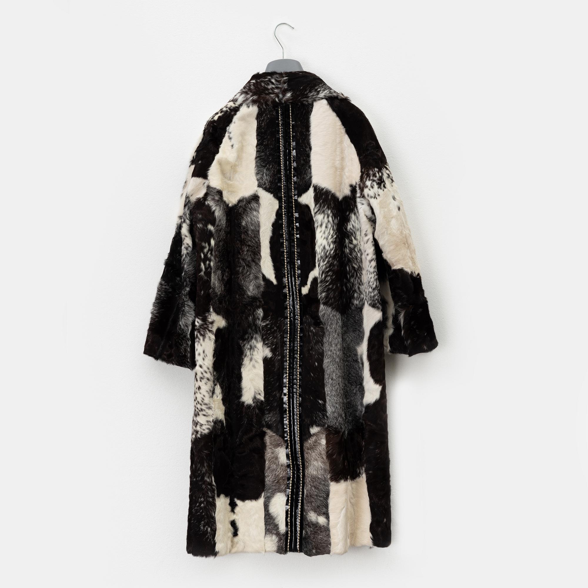 Prada 'Inuit' Dyed Goat Fur Hooded Jacket (AW2001) – VILIS