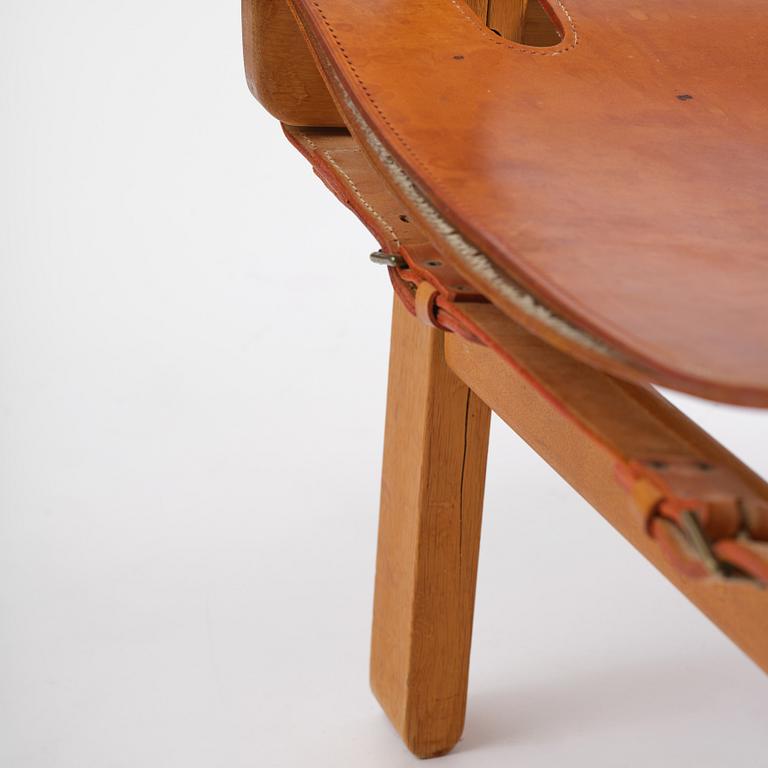 Børge Mogensen, a pair of armchairs, "The Spanish Chair", model 226, Fredericia Stolefabrik, Denmark 1960s.