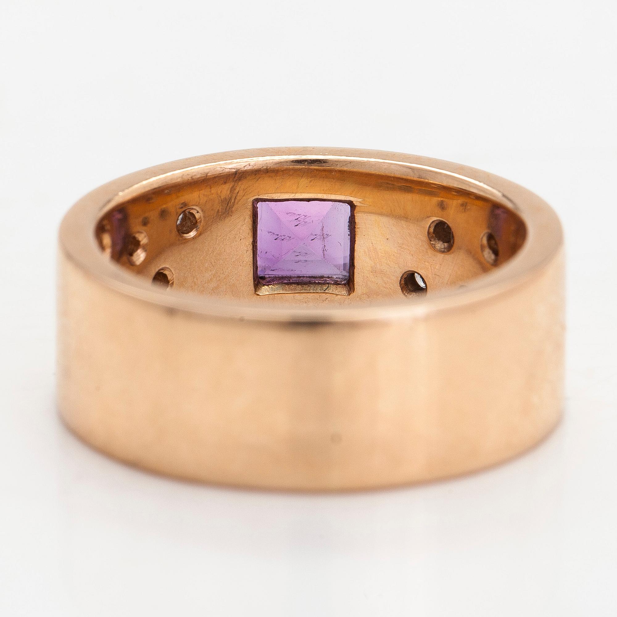 A 14K gold ring with amethyst and diamonds ca. 0.13 ct in total. Finnish hallmarks.