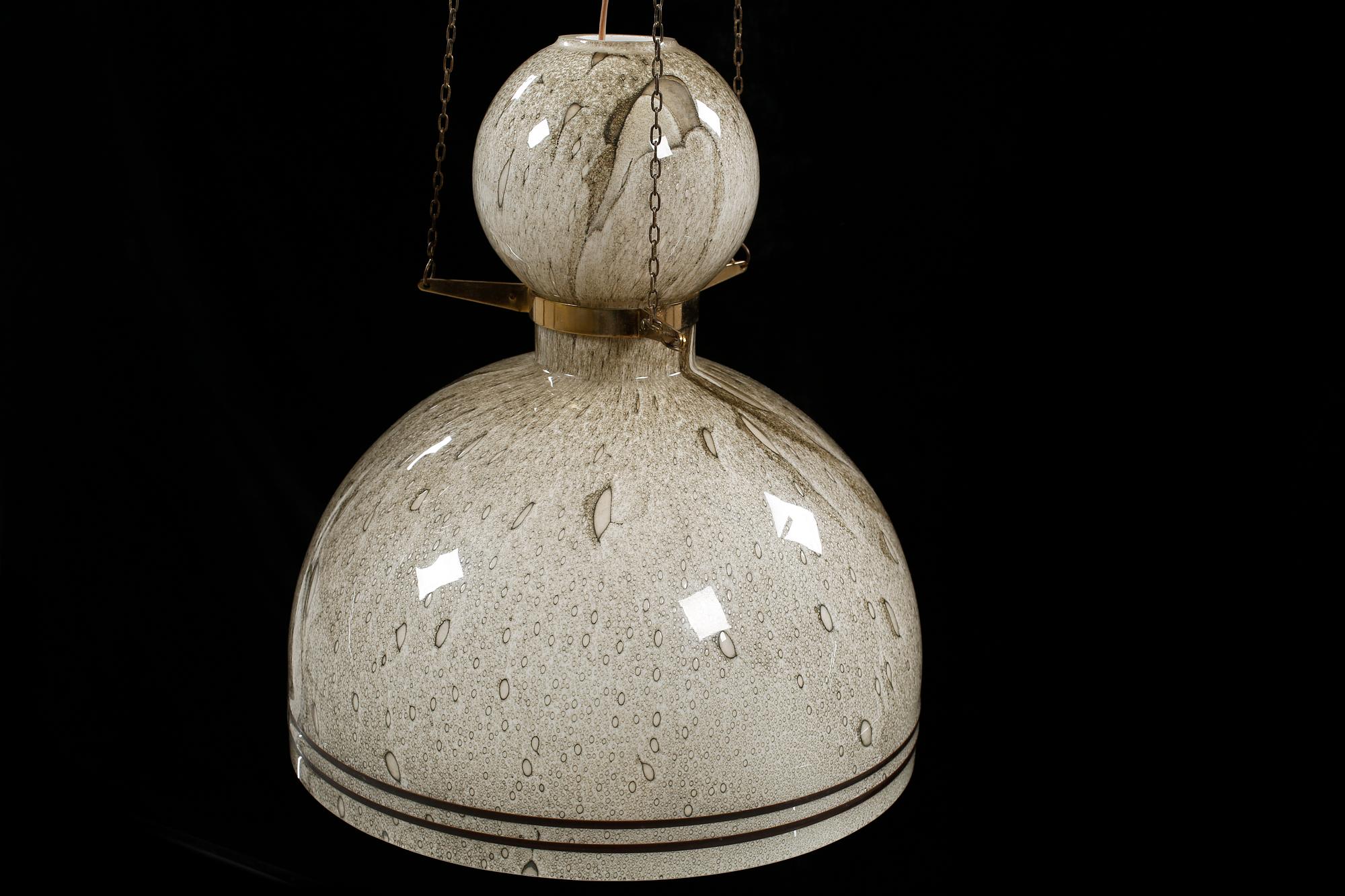 A ceiling lamp from Flygsfors, second half of the 20th century. Height excl. chains ca 38 cm.