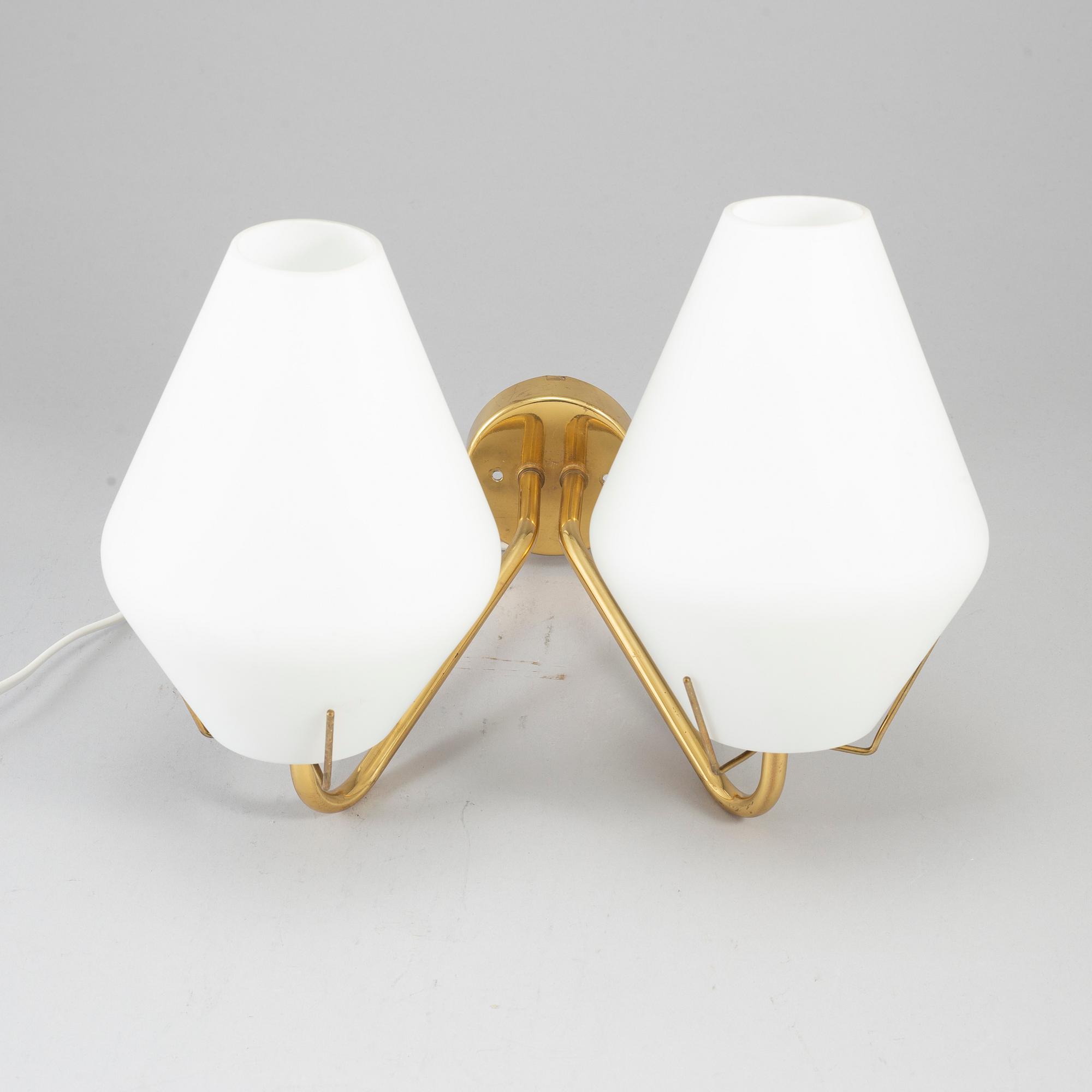 A Asea wall lamp from the mid 20th century.