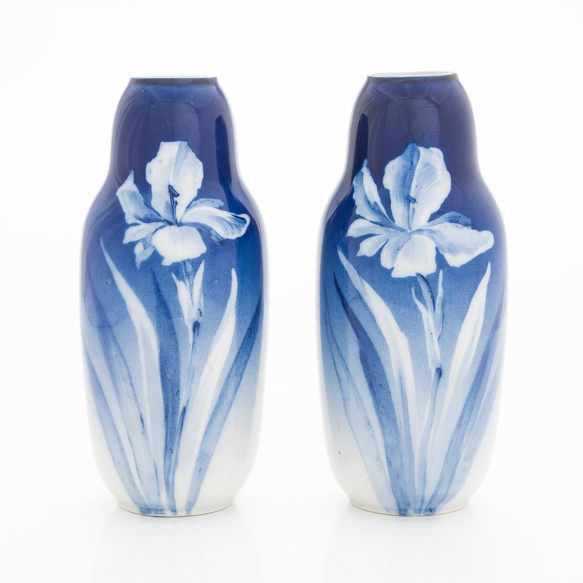 Thure Öberg, vaser, 2 st, porslin, Arabia.