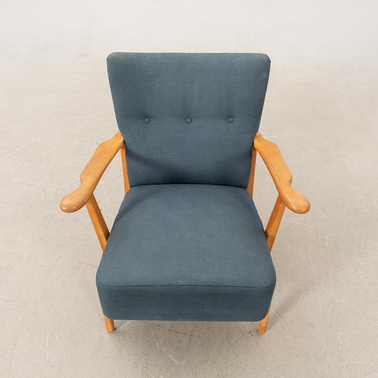 Armchair 1940s.