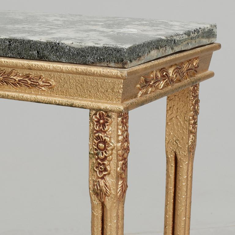 KONSOLBORD, Gustaviansk stil, 1900-tal.