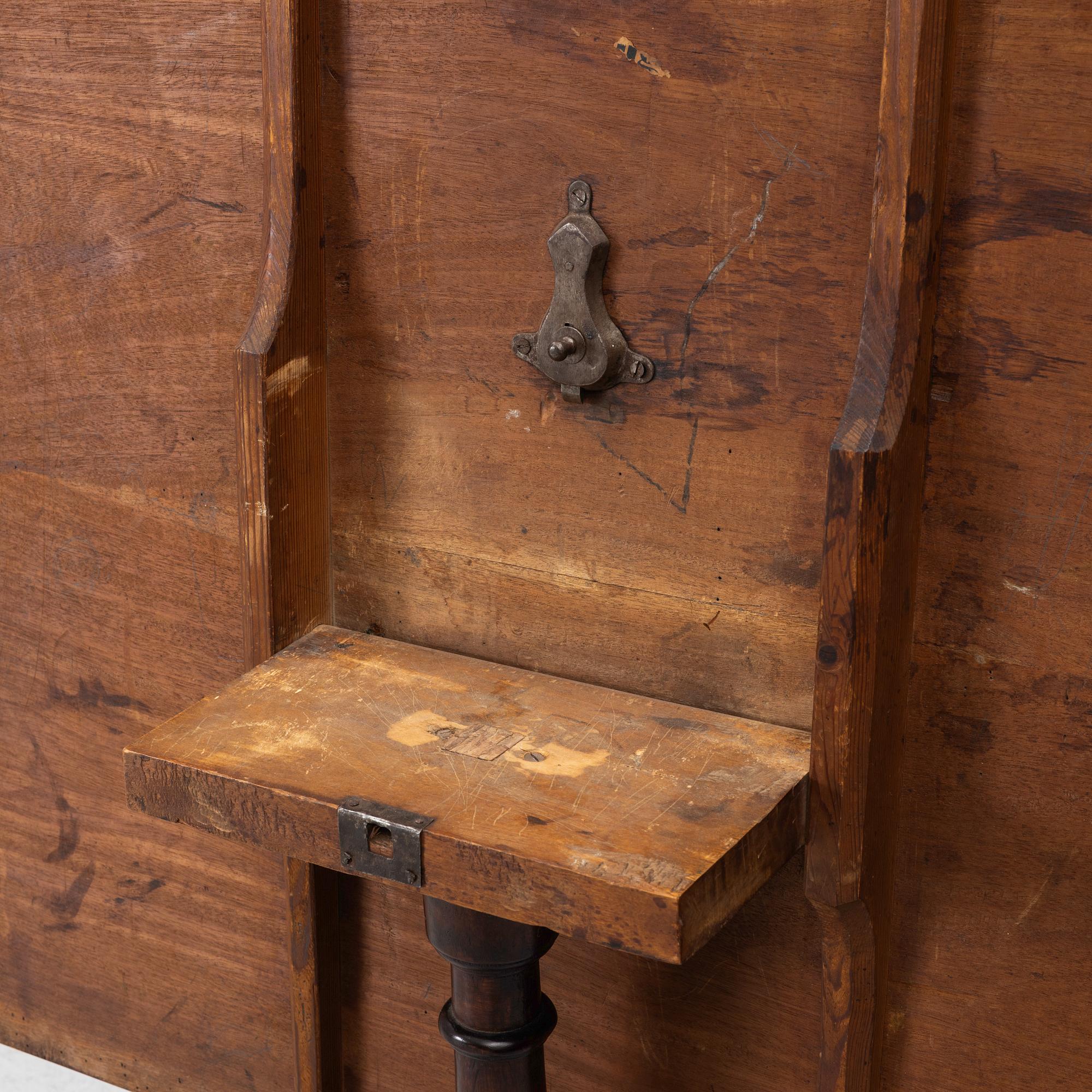 A folding table, first half of the 19th century.