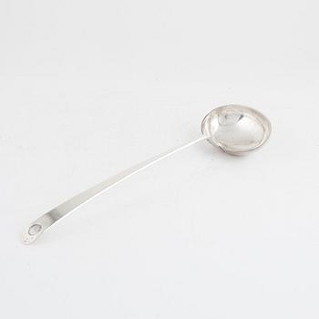 Soup ladle / punch ladle, silver, 18th Century.