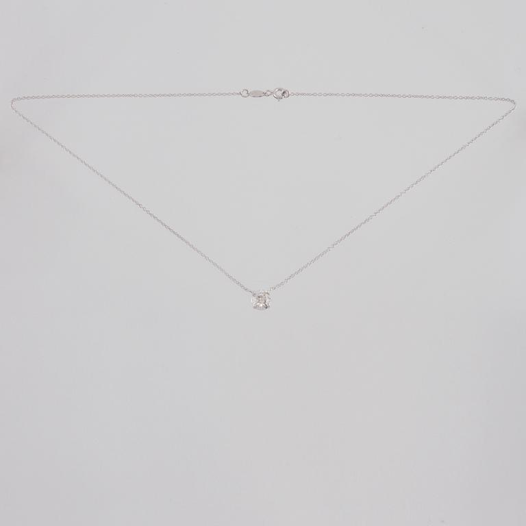 HÄNGE, 18K vitguld med briljantslipad diamant 1.13 ct, Arezzo, Italien.  Vikt  2,6 gram.
