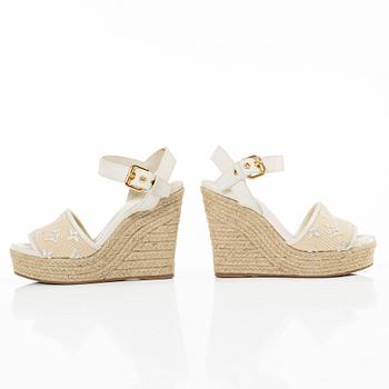 Louis Vuitton, sandals, "Helios Wedge Espadrille", size 37.