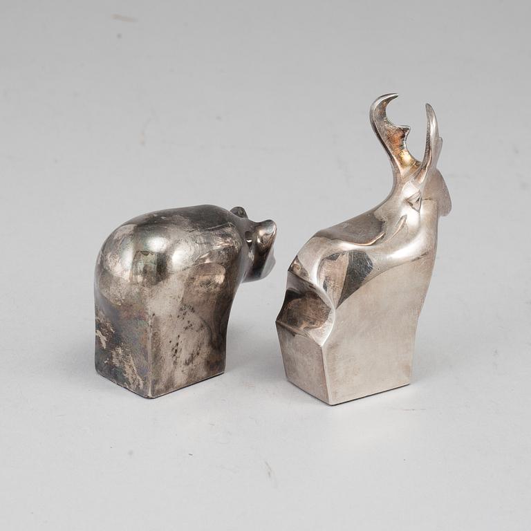 GUNNAR CYRÉN, bl a, figuriner, 2 st. Silverpläterad zink. Dansk Designs, Japan.