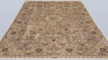 Matta, orientalisk, silke, ca 280 x 184 cm.