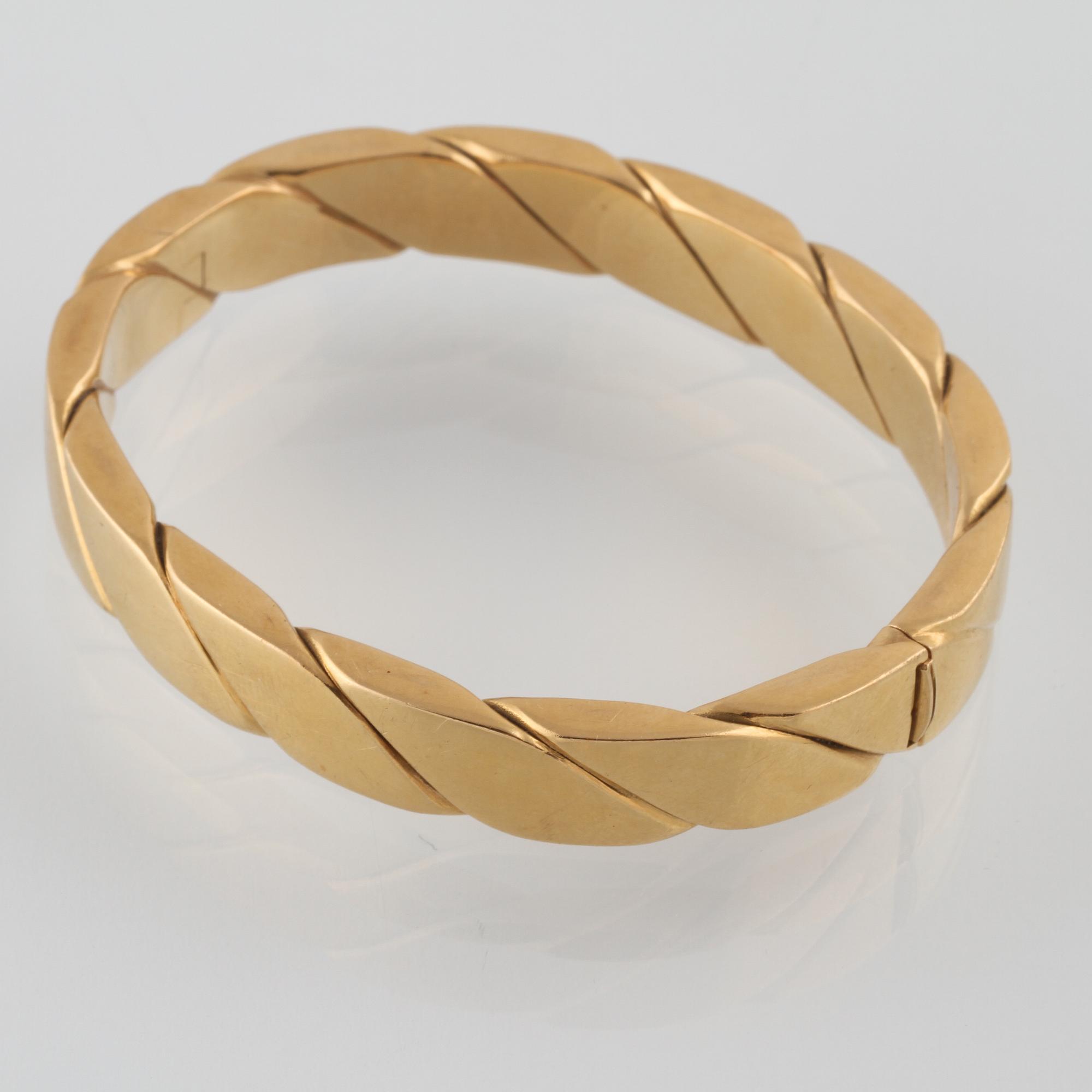 ARMRING, 18K guld, Vicenza, Italien. Vikt 33,4 gram.
