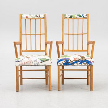 Josef Frank, a pair of armchairs model 562, Firma Svenskt Tenn.