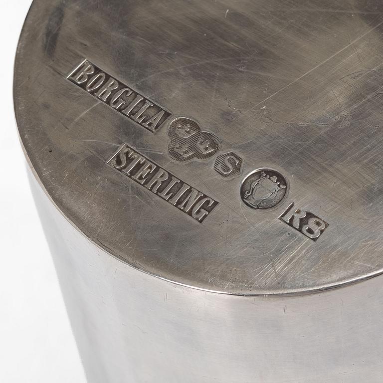 Atelier Borgila, a Swedish sterling silver vase/beaker, Stockholm 1943.