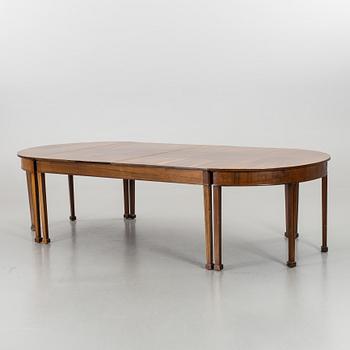 An early 20th century/20th century dining table and chairs, 3+6 pieces.