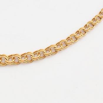 18K gold necklace.