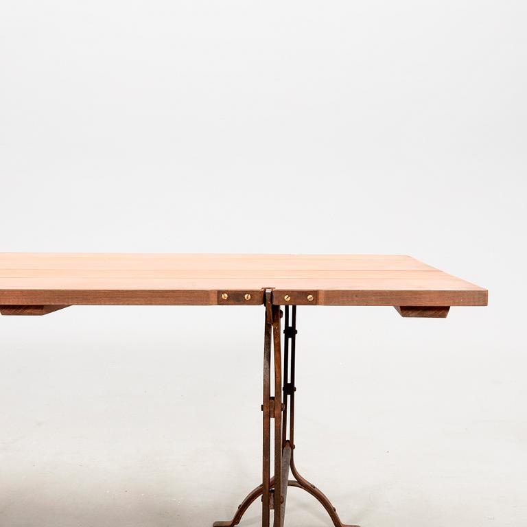 Trädgårdsbord, "Trestle" Hope, 2000-tal.