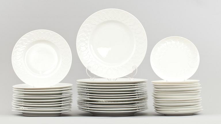 MAT/KAFFESERVIS, porslin, 61 delar, Trol Björn Winbladh, Studioline, Rosenthal. 1900-talets andra hälft.