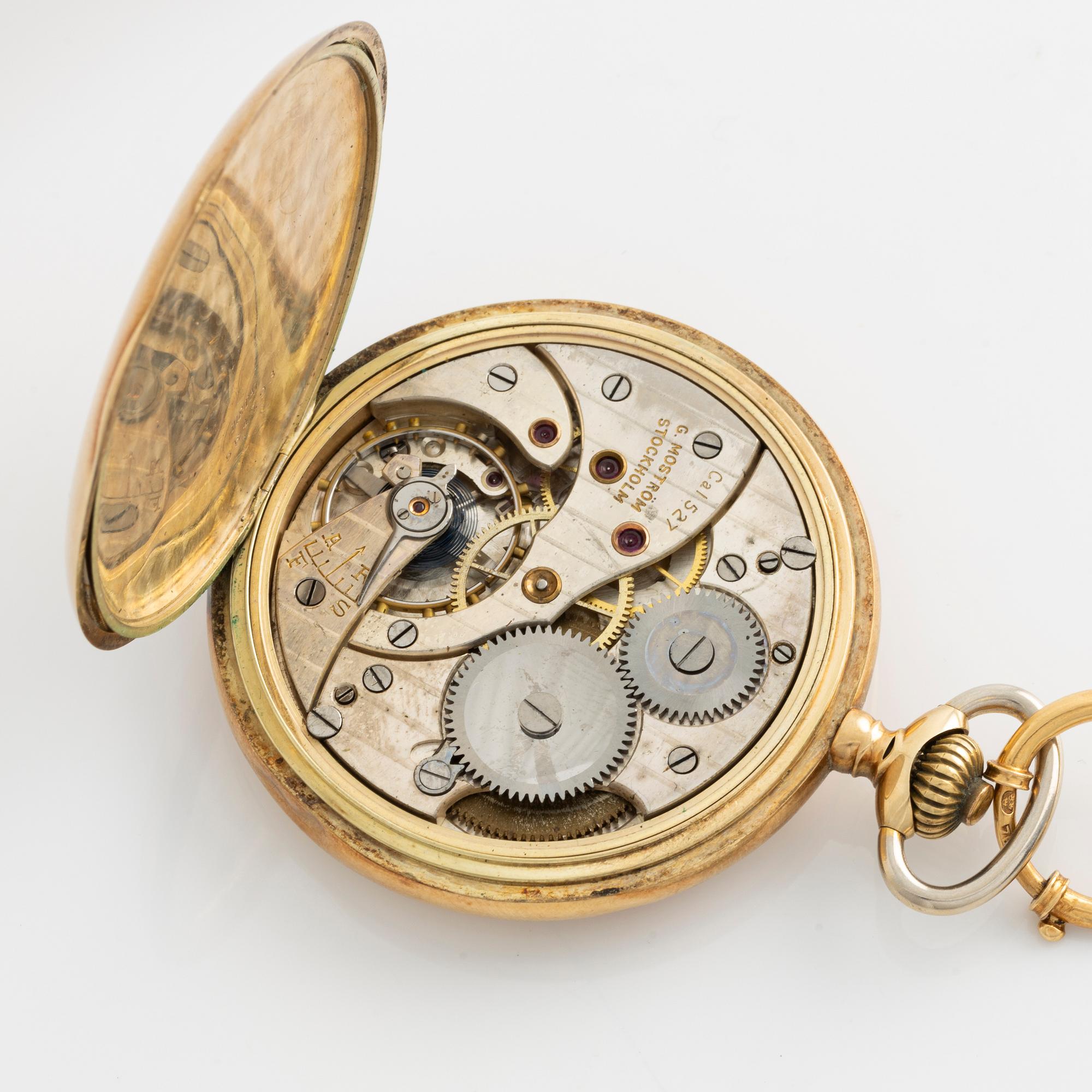 Fickur, 14K guld, kedja 18K guld, "G. Moström Stockholm", savonett, 51 mm.