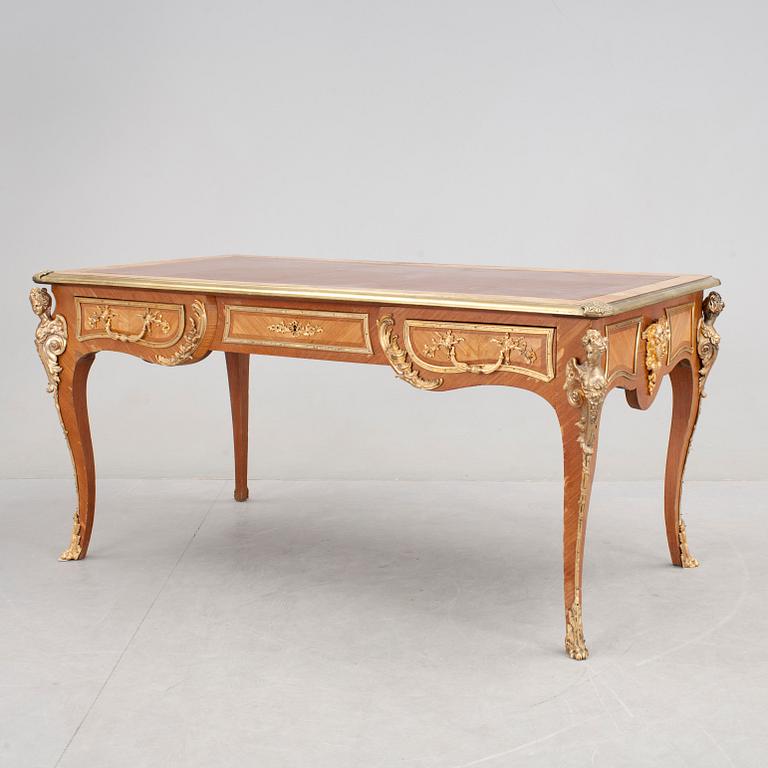 SKRIVBORD, Louis XV-stil, 1900-talets början.