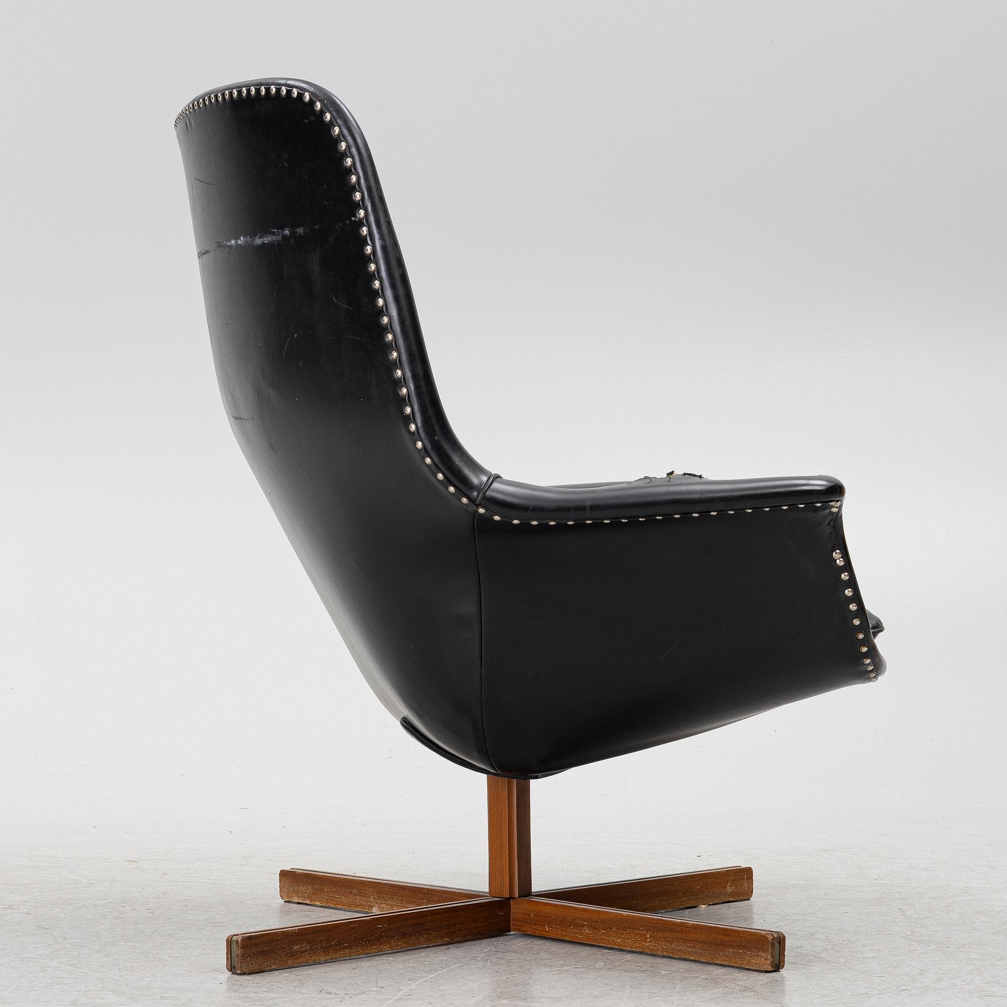 Carl Gustaf Hiort af Ornäs, armchair, "Caravelle", Puunveisto Oy - Träsnideri Ab, 1960s.