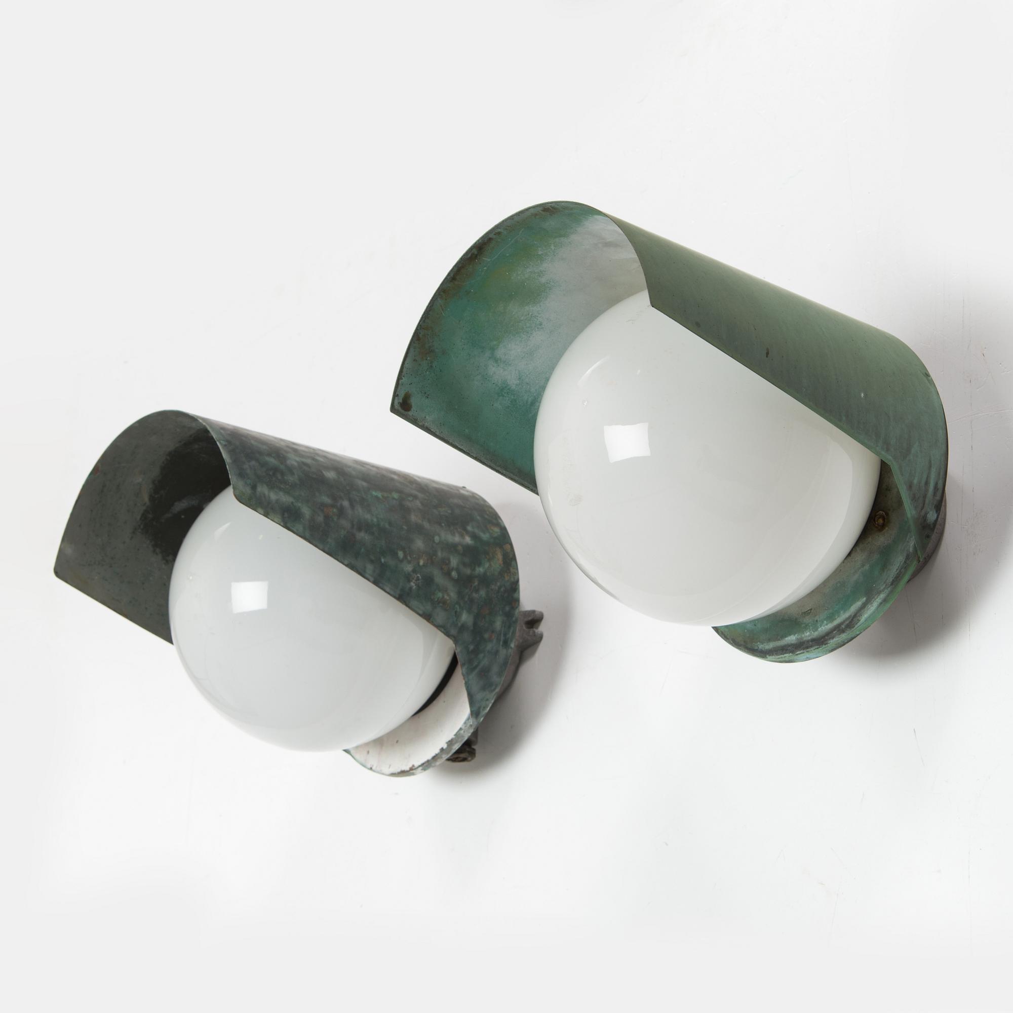 Vägglampa /utebelysning, modell AT32 Itsu 1960-tal.