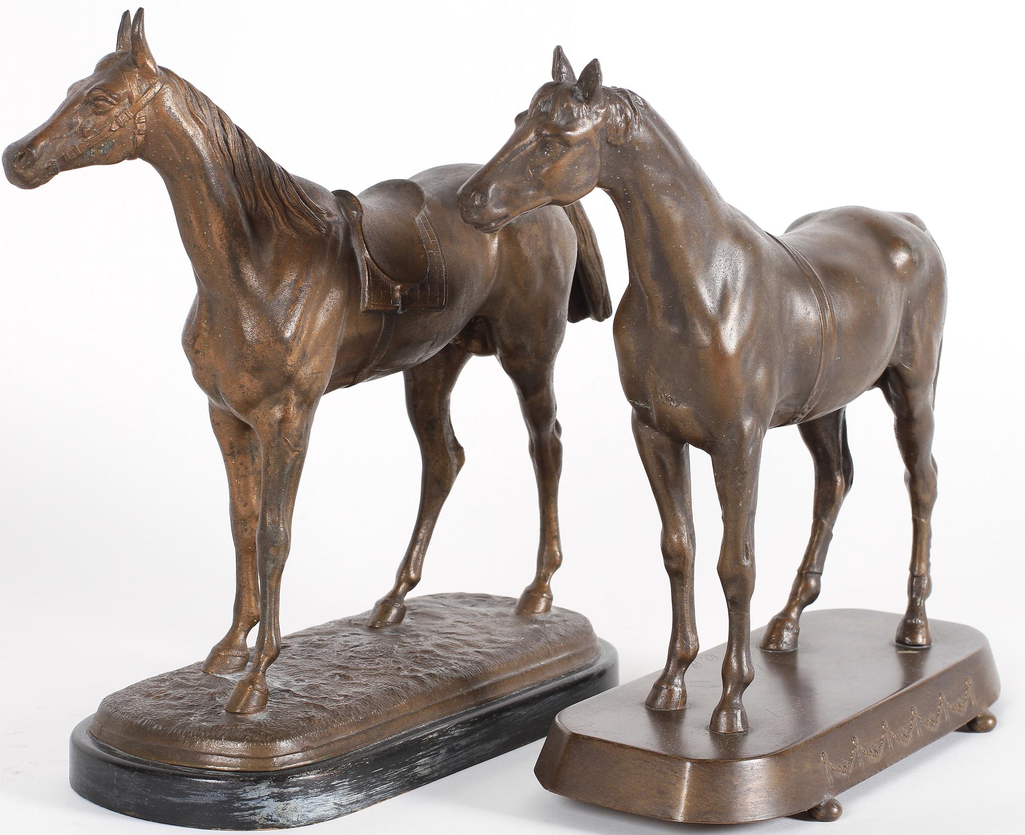 FIGURINER, 2 st, metall, 1900-talets första hälft.