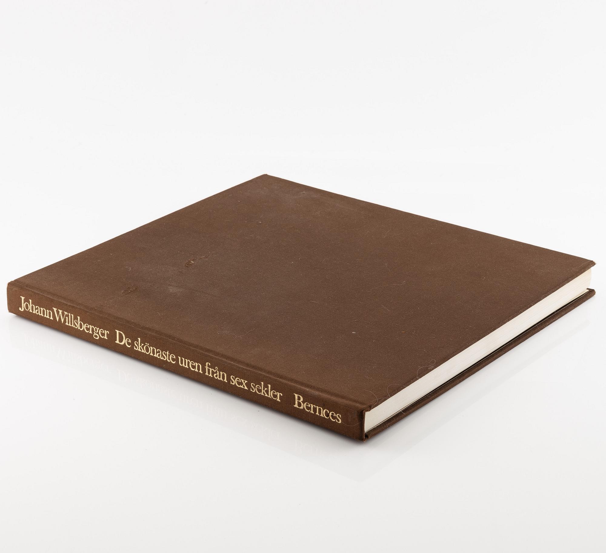 Parti med 21 Swatch-klockor, gummiband och klocklitteratur, "No Reserve".