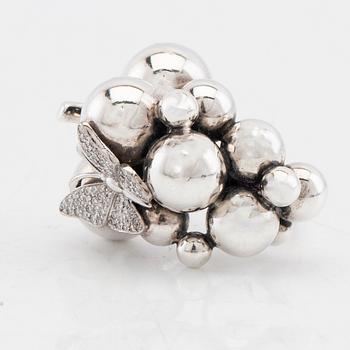 Georg Jensen, ring silver "Moonlight Grapes" med runda briljantslipade diamanter, design Harald Nielsen.