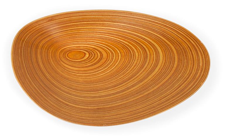 Tapio Wirkkala, A PLYWOOD DISH.