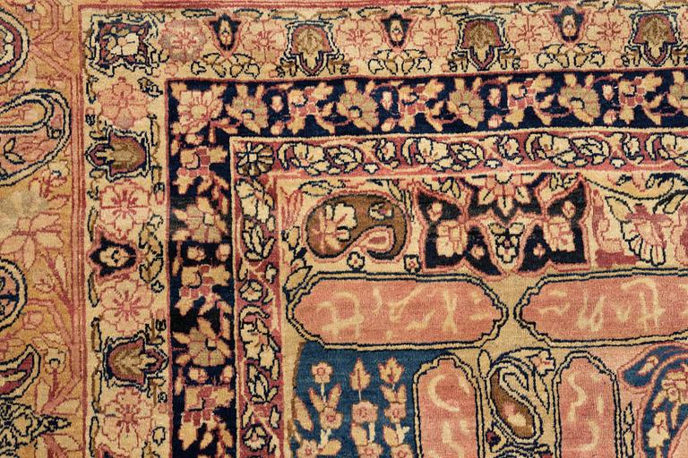 A carpet, semi-antique Kerman Laver, ca 524 x 344 cm.