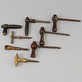 DÖRRHANDTAG, 8 st, 1800-tal.