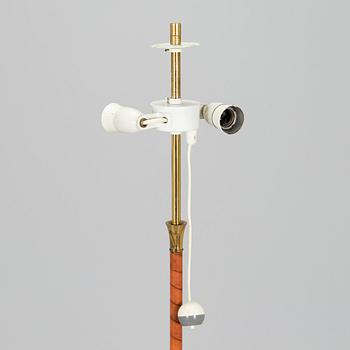 A mid-20th century floor light for Itsu.