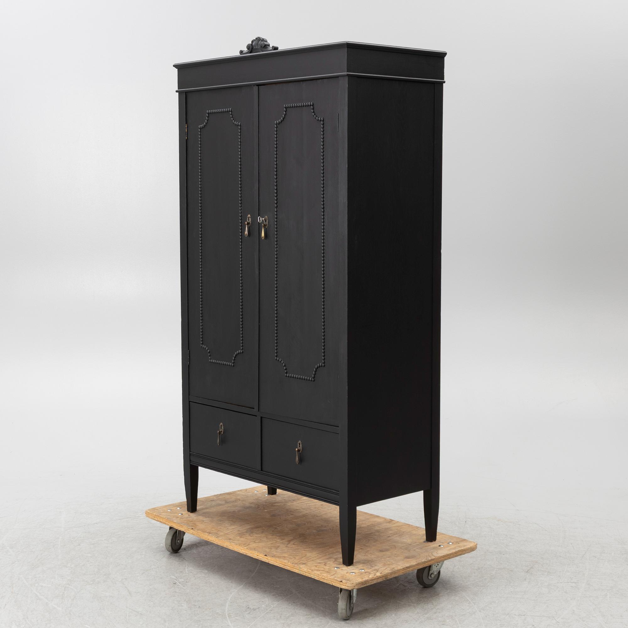 A wardrobe, 20th century.
