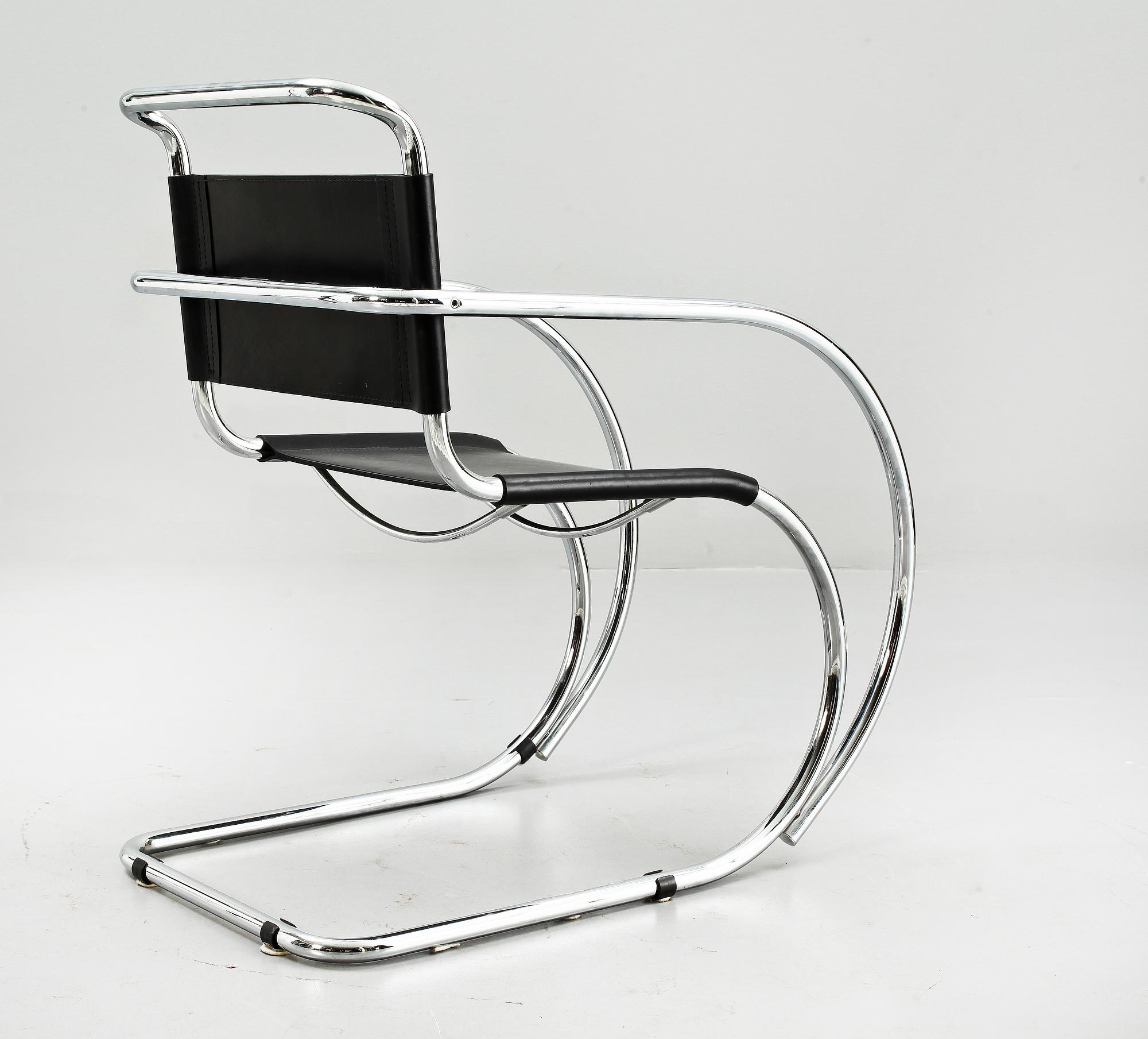KARMSTOL, "MR 20", Ludwig Mies van der Rohe, efter, tillverkad omkring 1990.
