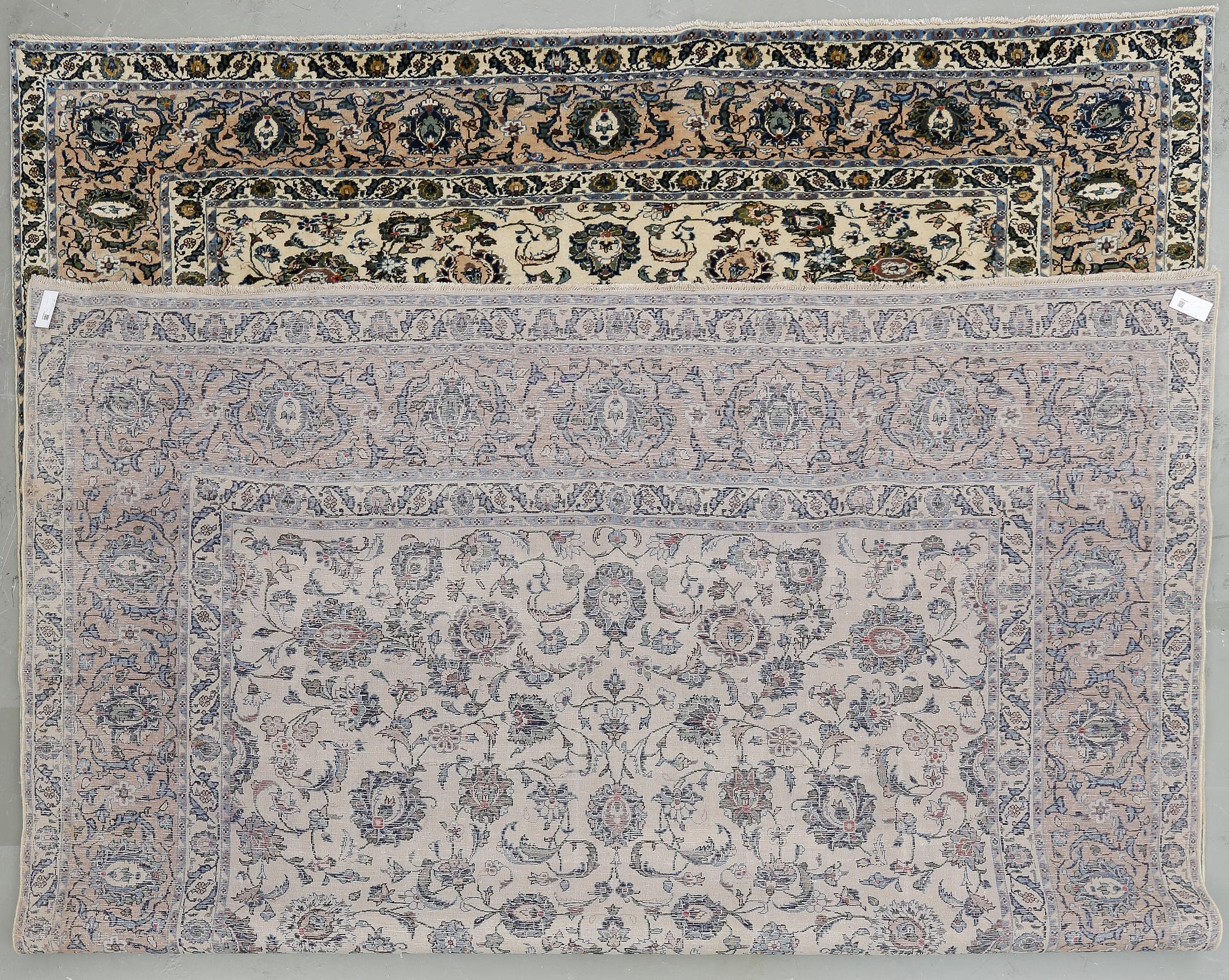 MATTA, Keshan, ca 395x305 cm.