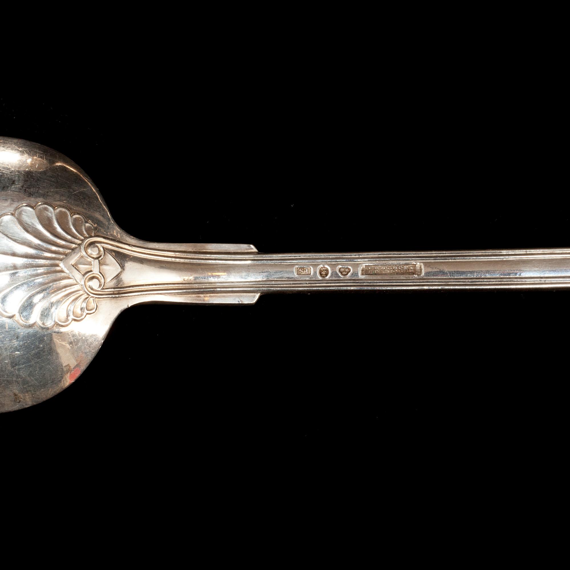 SERVERINGSSKEDAR, ett par. Silver. J.E Torsk, Stockholm 1848. 270g.