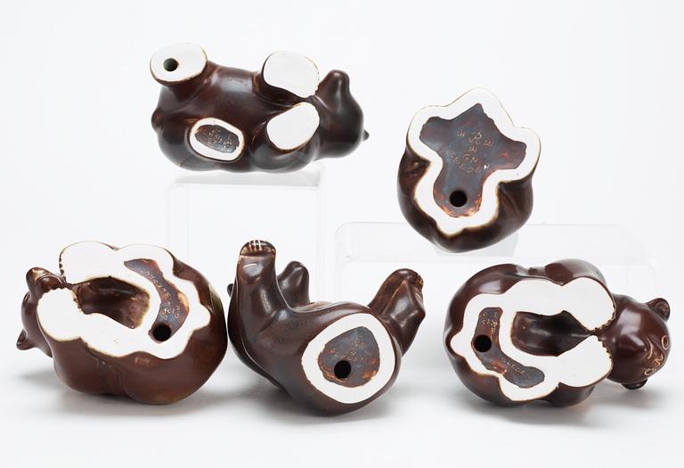 Five Gunnar Nylund stoneware figures of bears, Rörstrand.