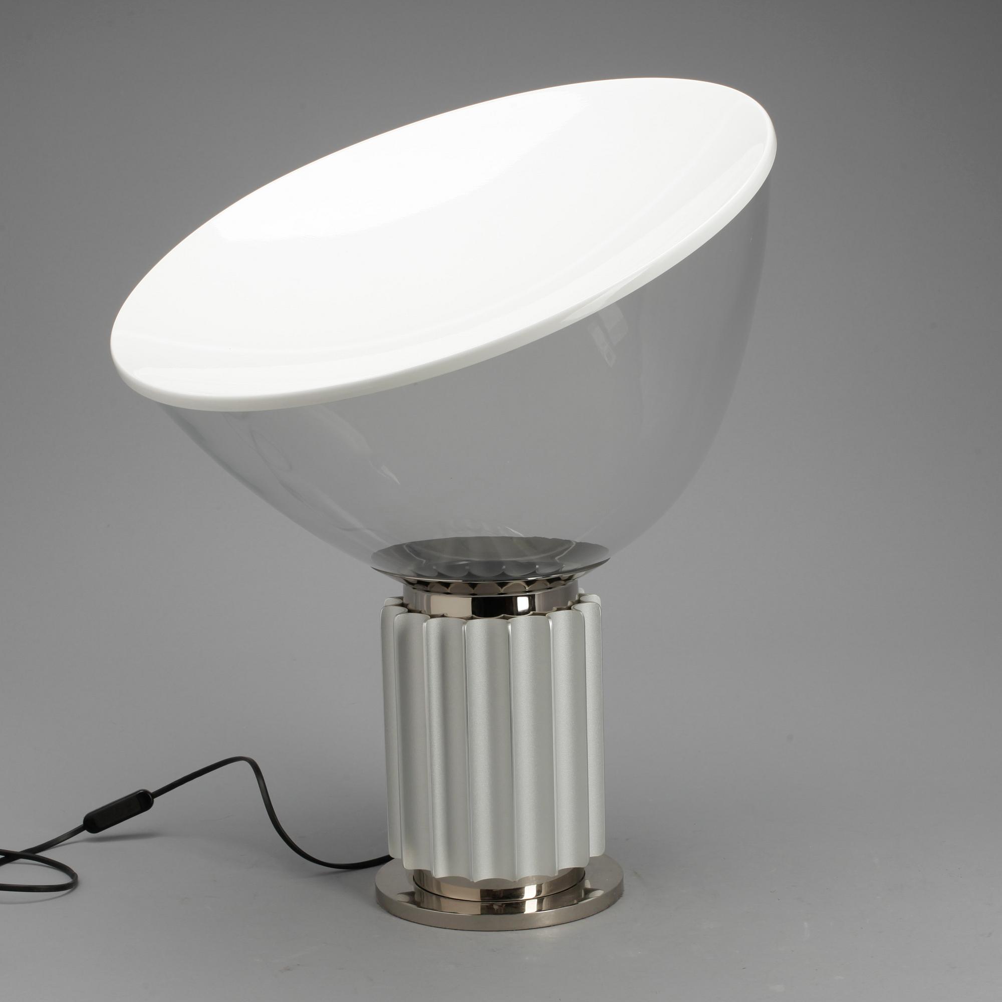 BORDSARMATUR, "Taccia 121", Flos, Italien. Design: Achille & Pier Gastiglioni, 1962.