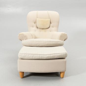 Carl Malmsten, Armchair with footstool, “Jättepaddan”, O. H. Sjögren, Tranås.