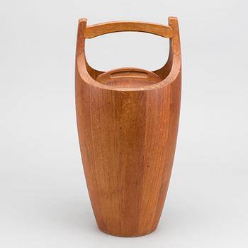 JENS QUISTGAARD, a Congo ice bucket.