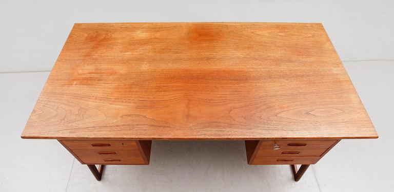 SKRIVBORD, 1900-talets andra hälft.