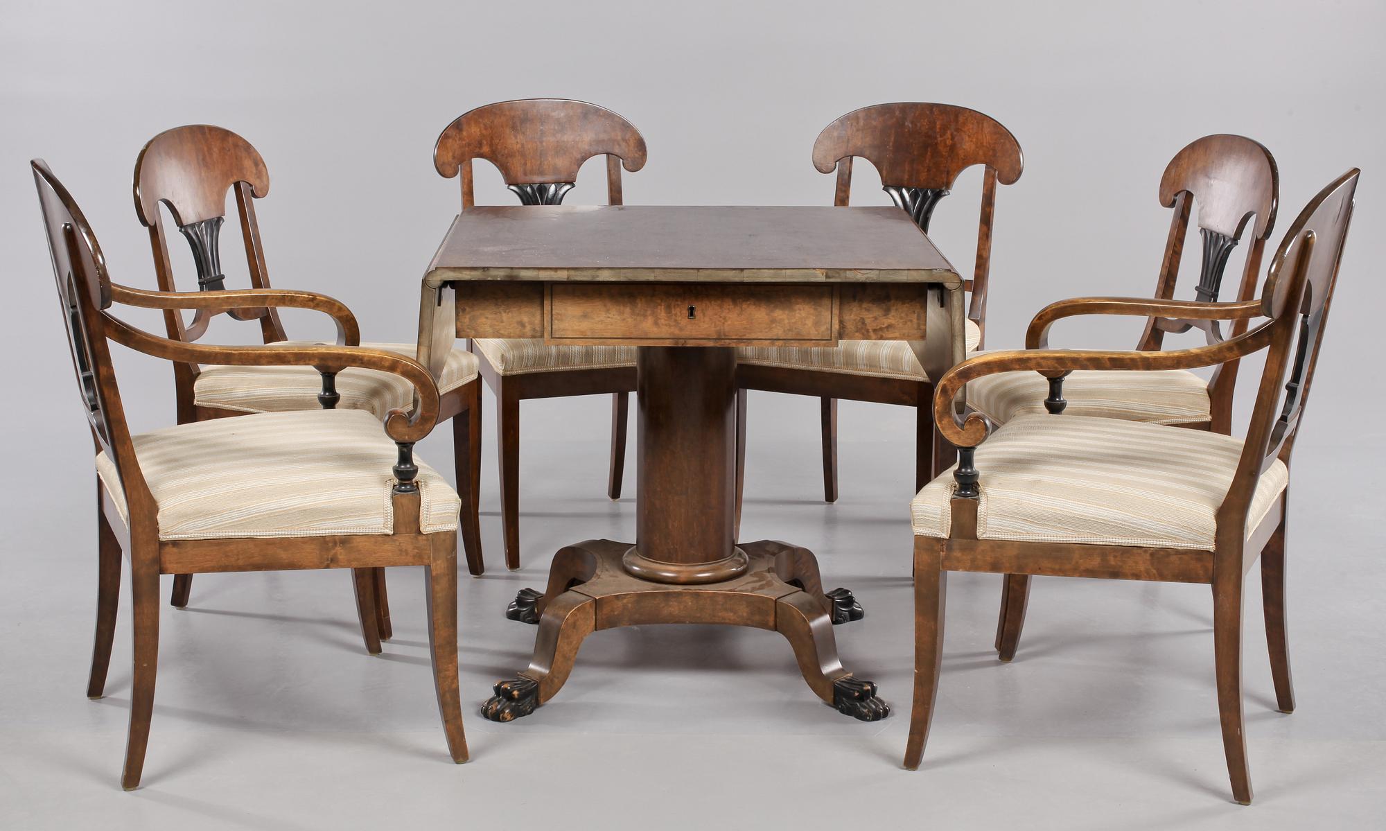 SALONGSMÖBLEMANG, 7 delar, Karl Johan-stil, 1900-talets första hälft.