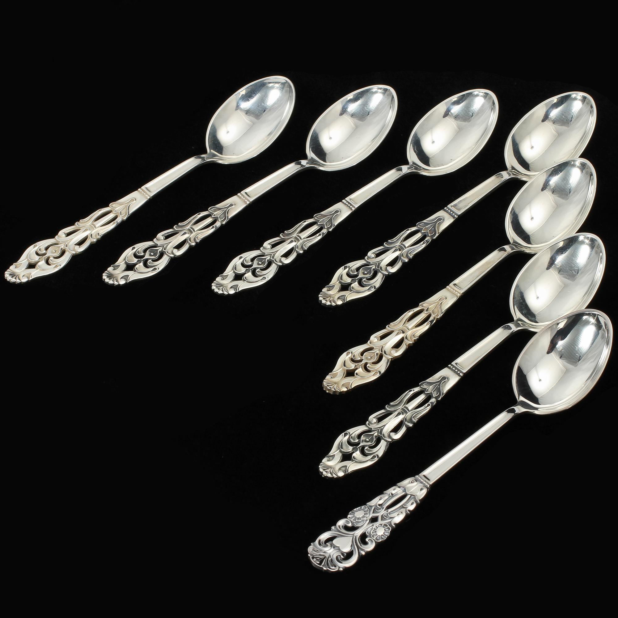 KAFFESKEDAR, 26 st, silver, Ceson, Göteborg, 1900-talets sista hälft. Vikt 346 g.