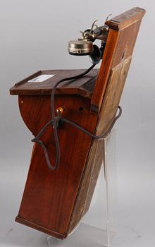 VÄGGTELEFON, 1900-talets början.