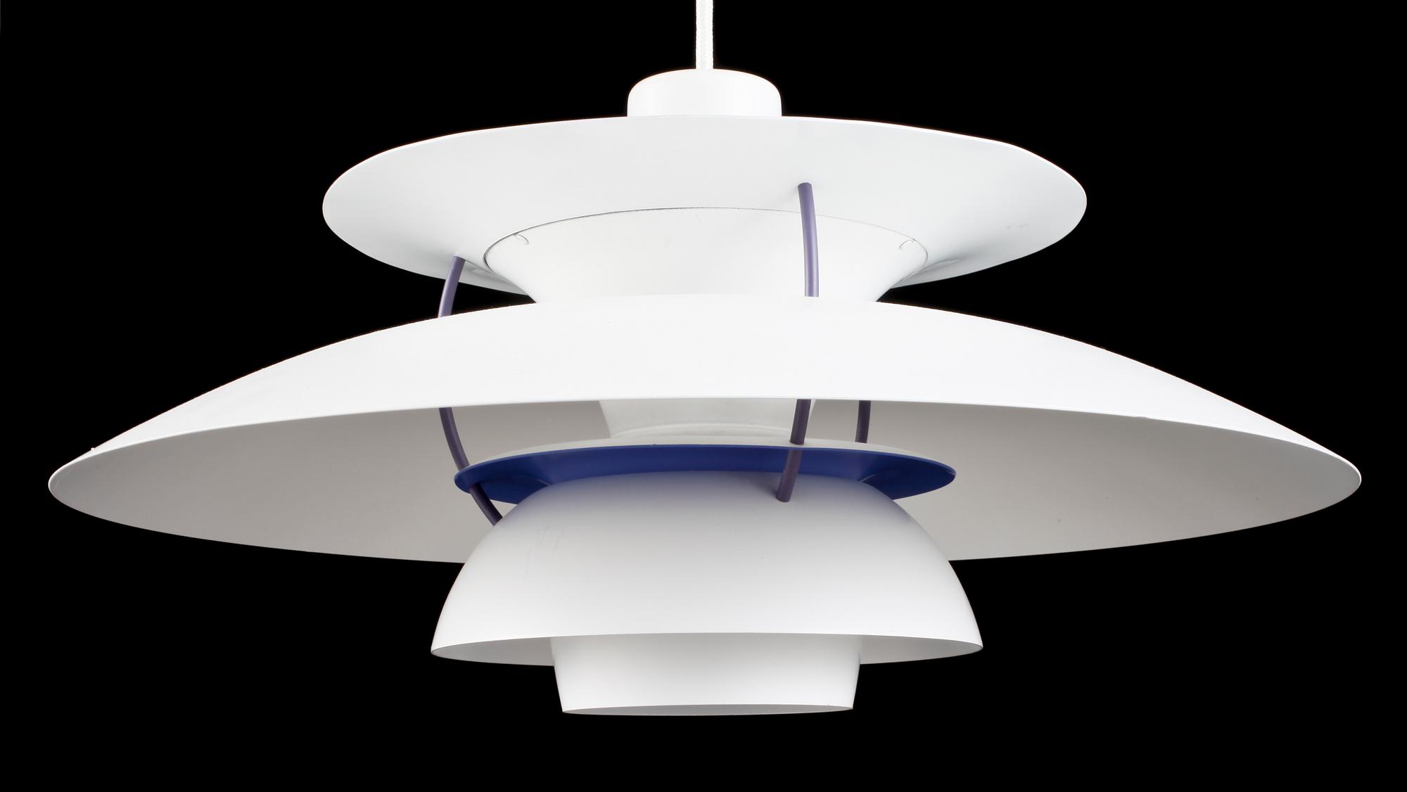 TAKARMATUR, PH-5 lampa. Poul Henningsen för Louis Poulsen. Diameter: 54 cm.