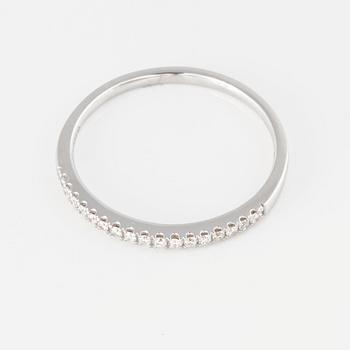 RING, med briljantslipade diamanter ca 0.10 ct.