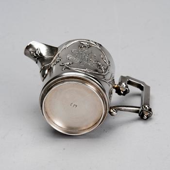 GRÄDDSNÄCKA, silver, Ryssland, sekelskiftet 1800/1900. Vikt 171,1 g.