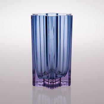 TAPIO WIRKKALA, MALJAKKO, lasia, Iittala. Tuotannossa 1966-1969.