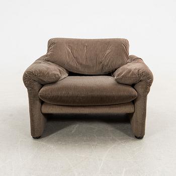 Vico Magistretti, armchair "Maralunga", for Cassina late 20th century.
