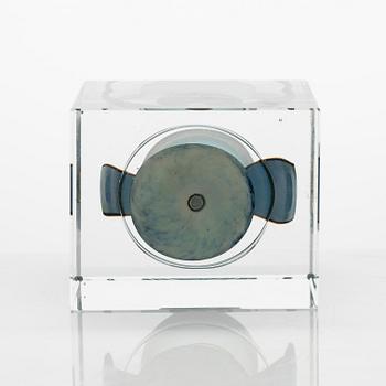 Oiva Toikka, vuosikuutio, signeerattu Oiva Toikka, Nuutajärvi 1977, numeroitu 662/2000.